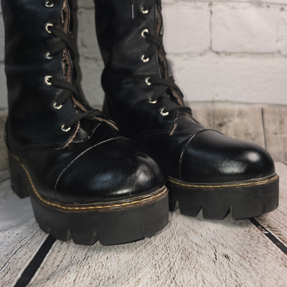 Black Lace-Up Knee-High Boots Soft Fur Lined Biker Goth Chunky Size Euro 38 Us 8 - Picture 3 of 15
